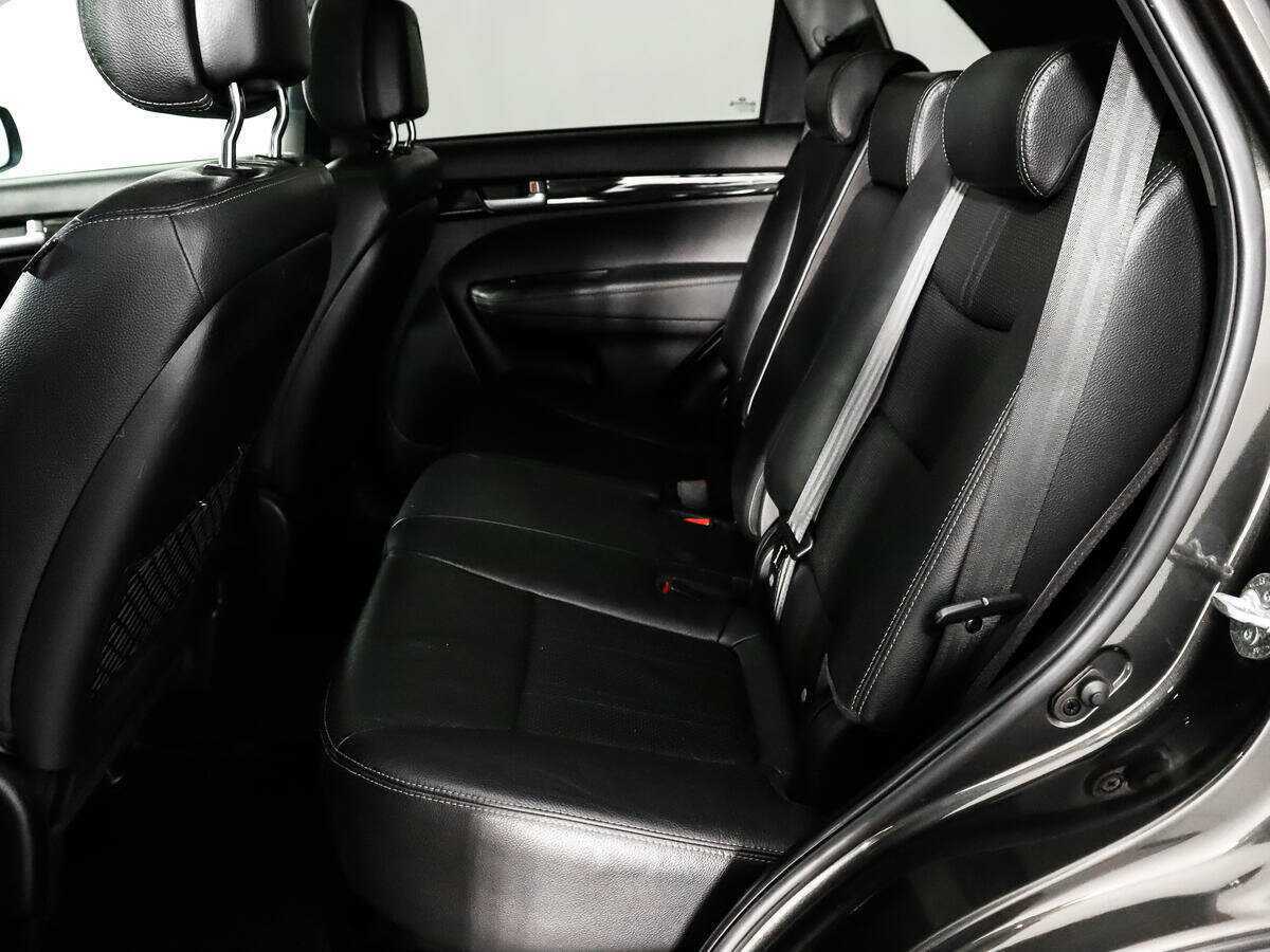 Kia Sorento, 2011 Фото №10