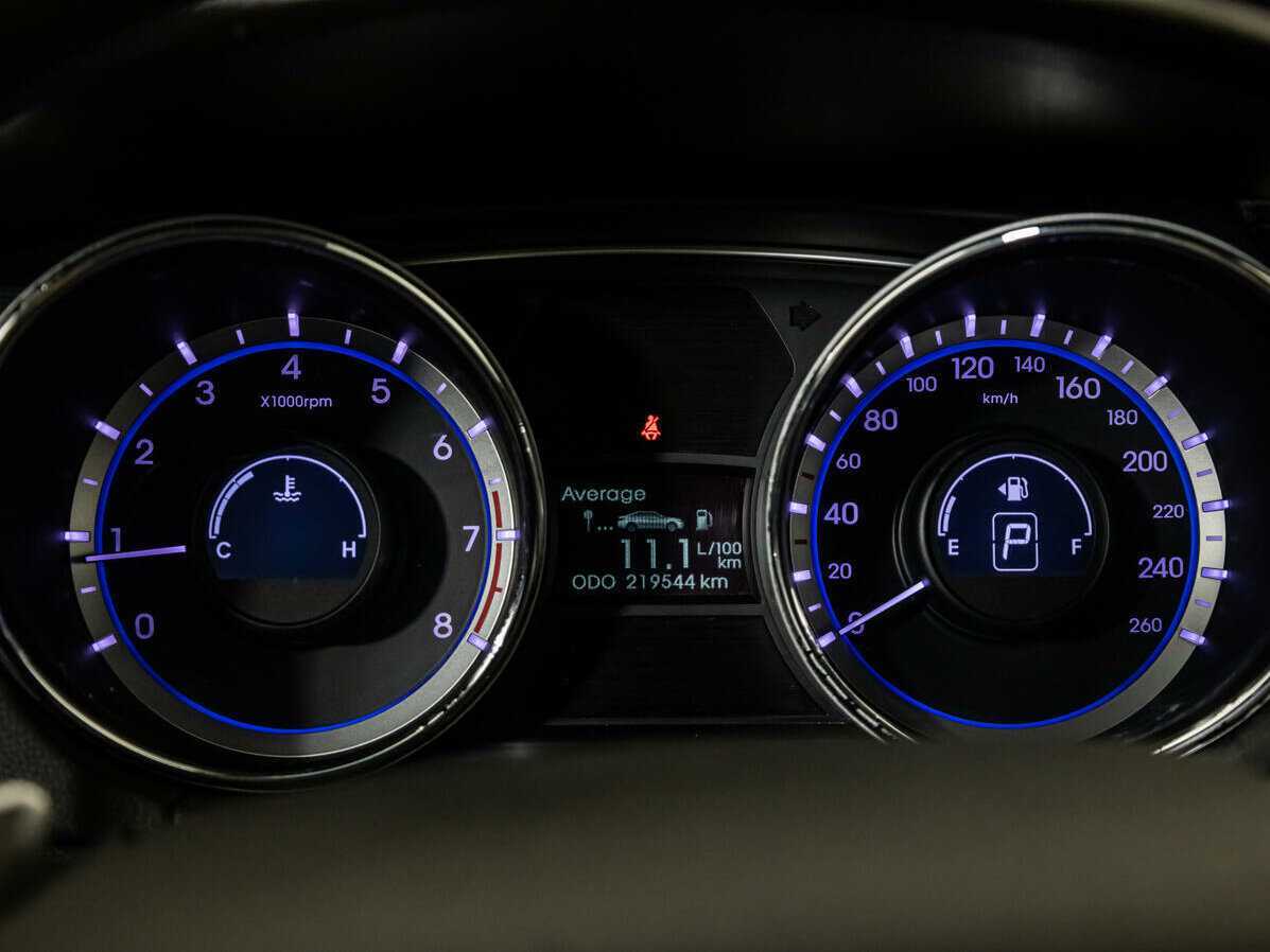 Hyundai Sonata, 2011 Фото №10