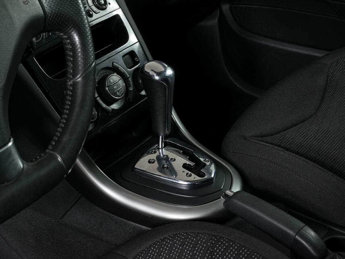 Peugeot 308, 2011 Фото №17