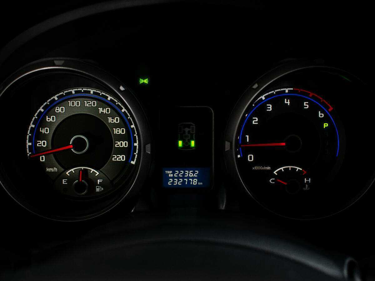 Mitsubishi Pajero, 2010 Фото №10