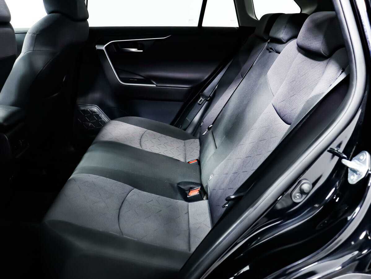 Toyota RAV4, 2020 Фото №12