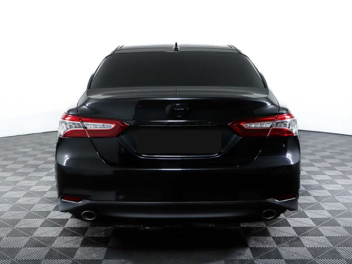 Toyota Camry, 2023 Фото №6