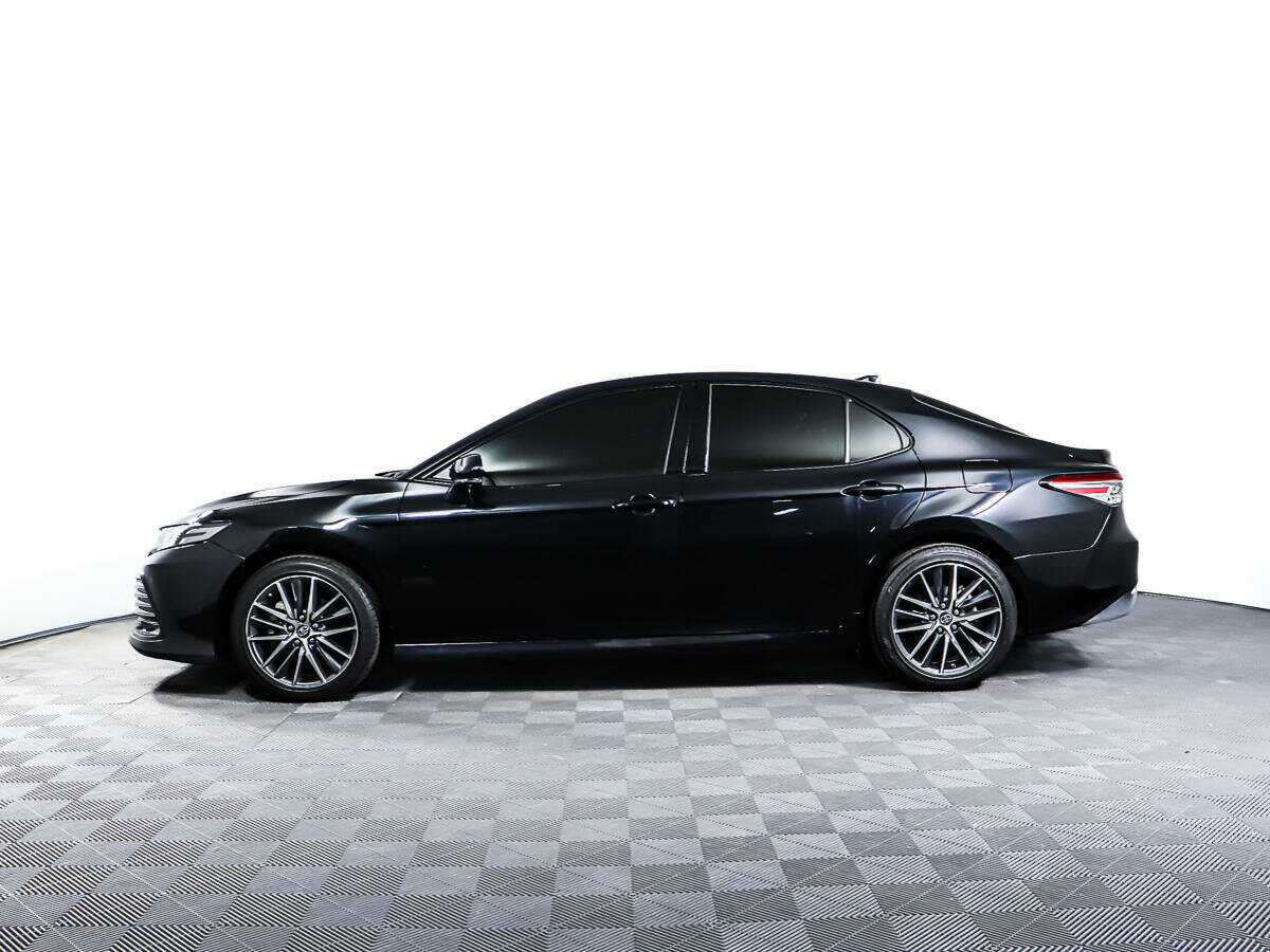 Toyota Camry, 2023 Фото №8