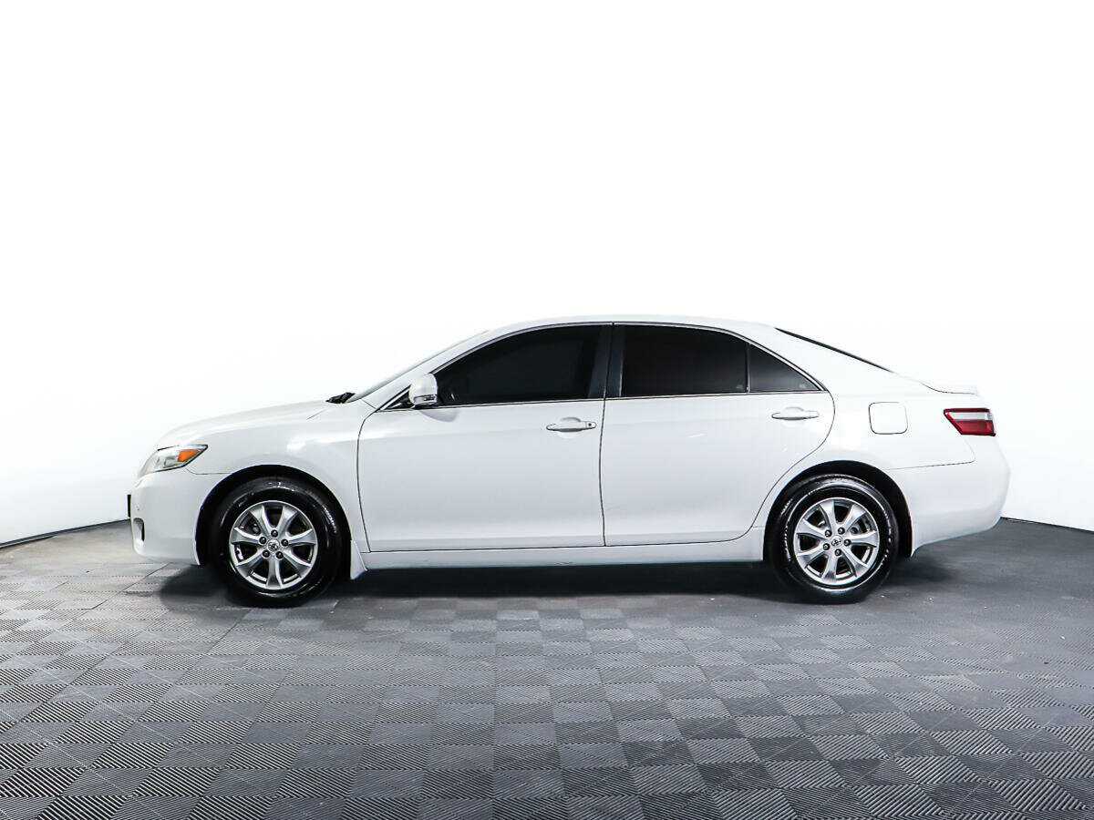 Toyota Camry, 2010 - 164 000 км. | Фото №8