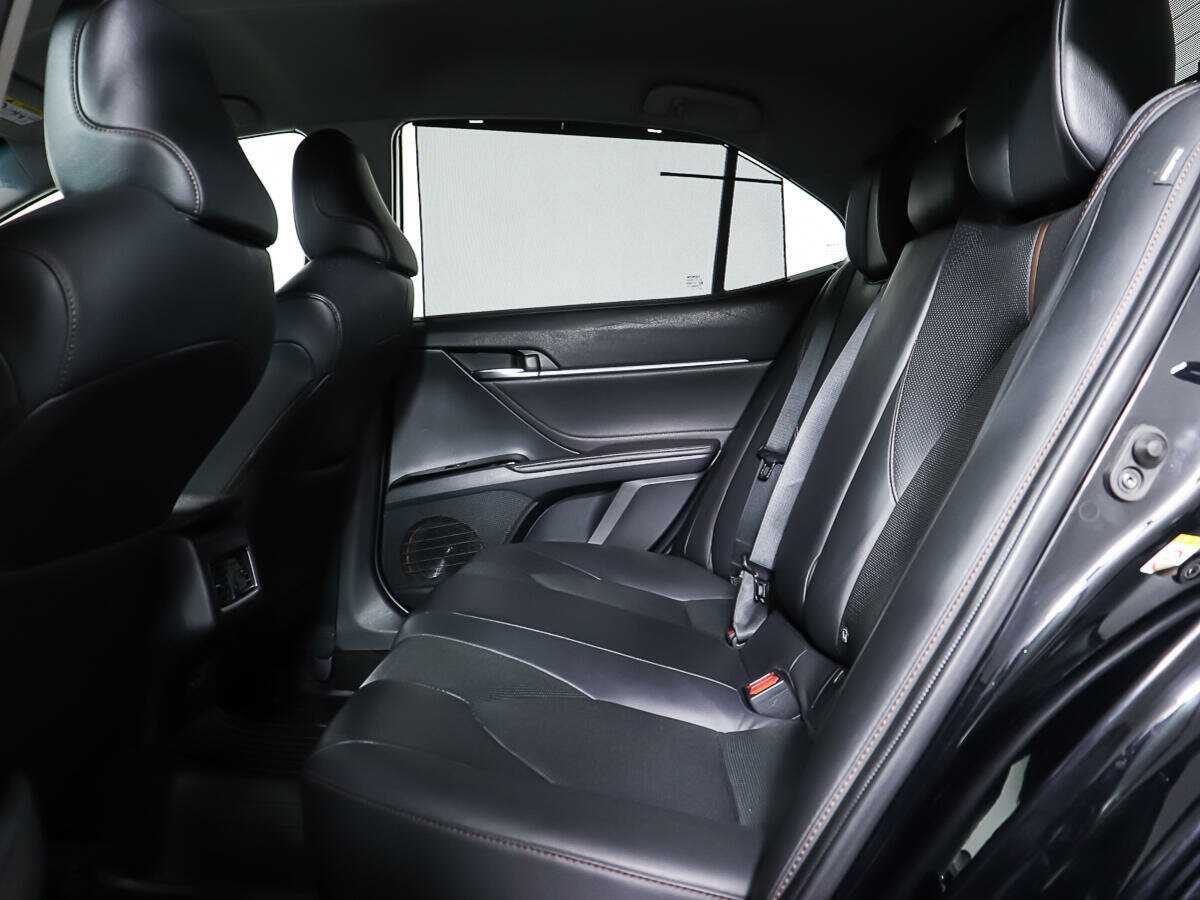 Toyota Camry, 2018 Фото №10