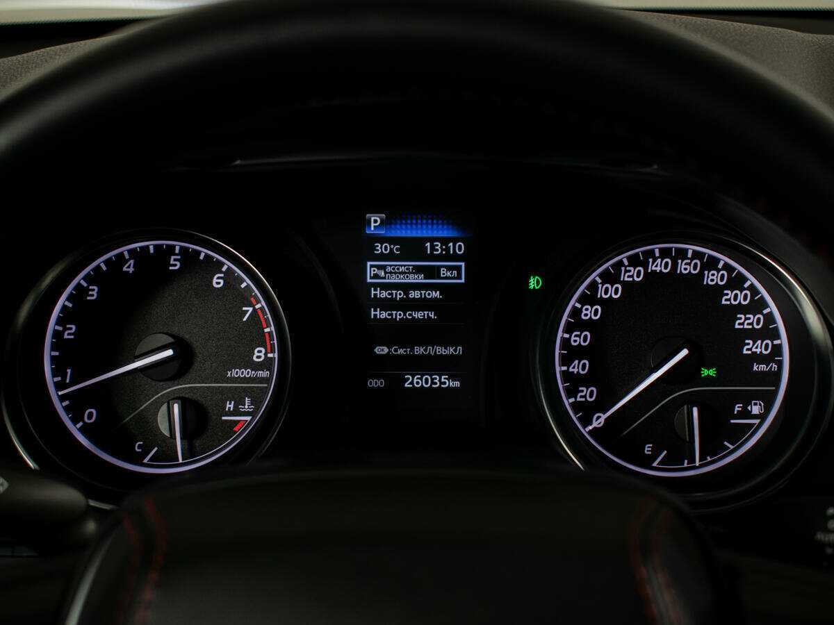 Toyota Camry, 2021 Фото №12