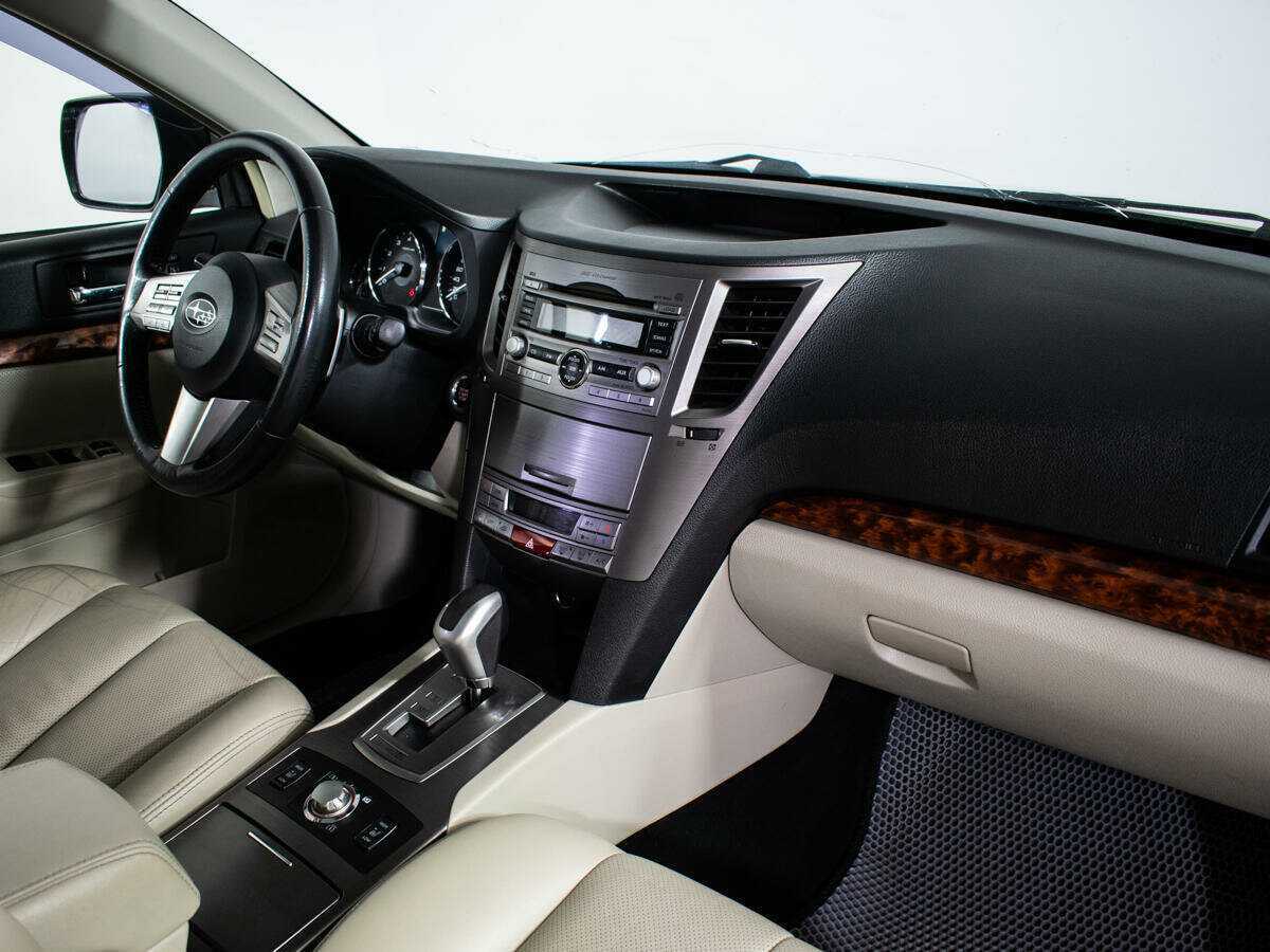 Subaru Outback, 2011 Фото №9