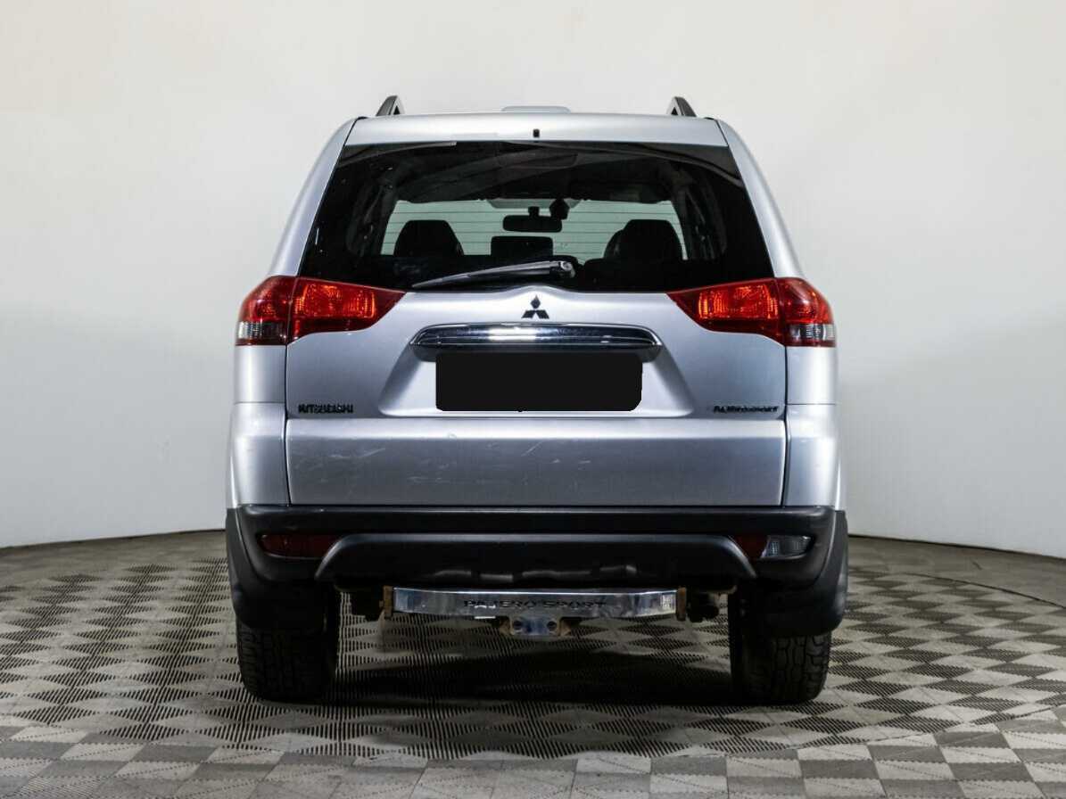 Mitsubishi Pajero Sport, 2013 Фото №6