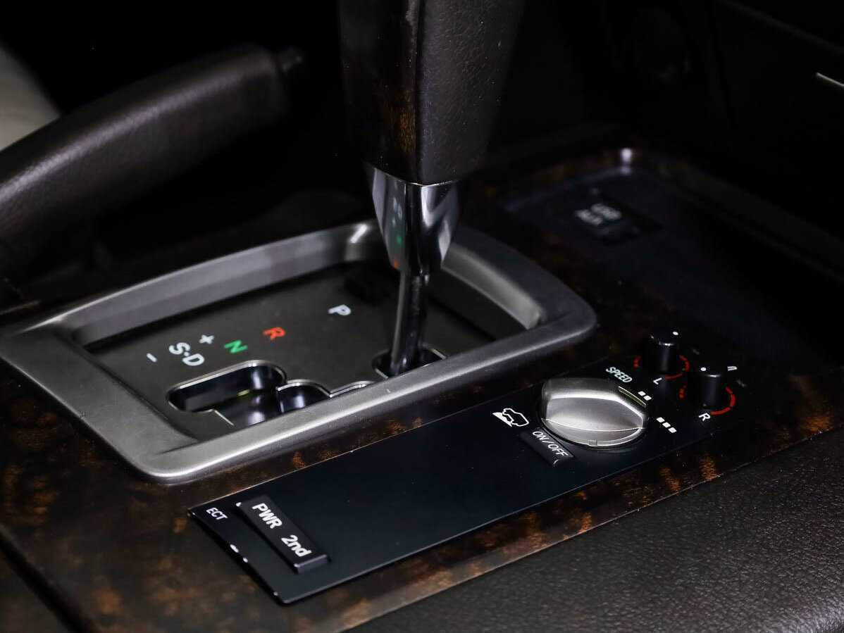 Toyota Land Cruiser, 2010 Фото №17