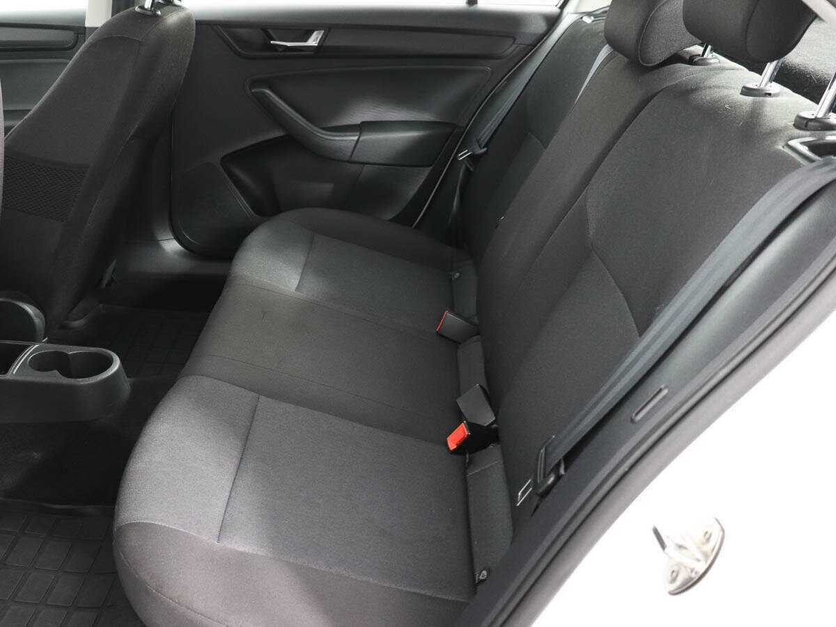 Skoda Rapid, 2019 Фото №11