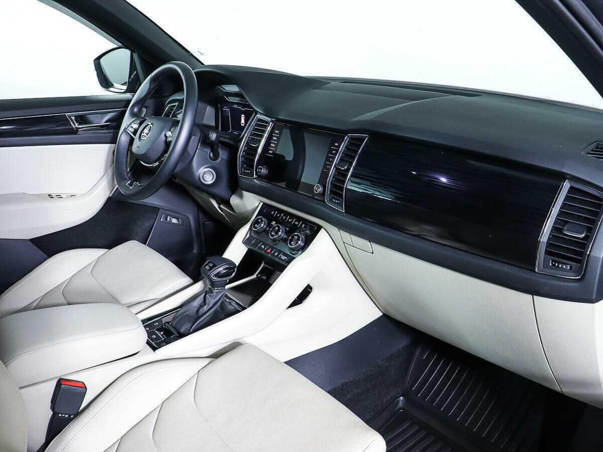 Skoda Kodiaq, 2021 Фото №9