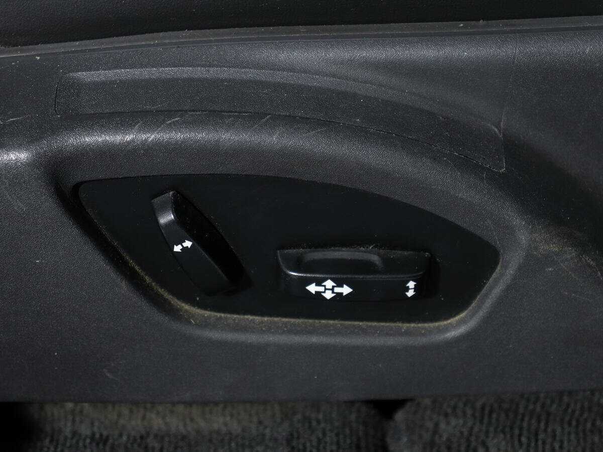 Volvo XC60, 2010 Фото №17