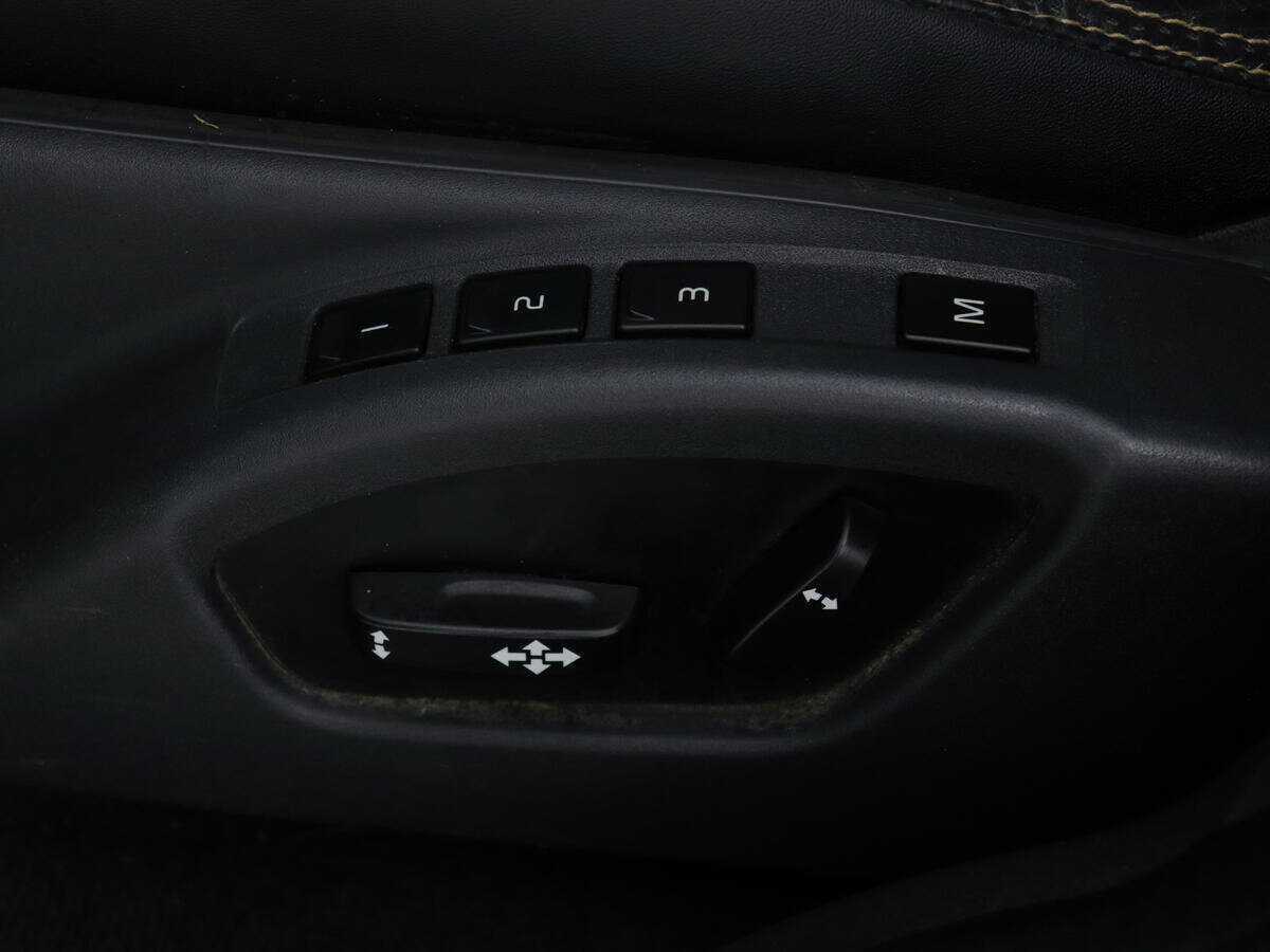 Volvo XC60, 2010 Фото №20