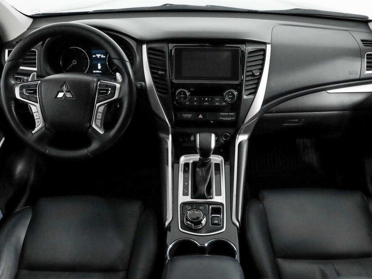 Mitsubishi Pajero Sport, 2019 Фото №15