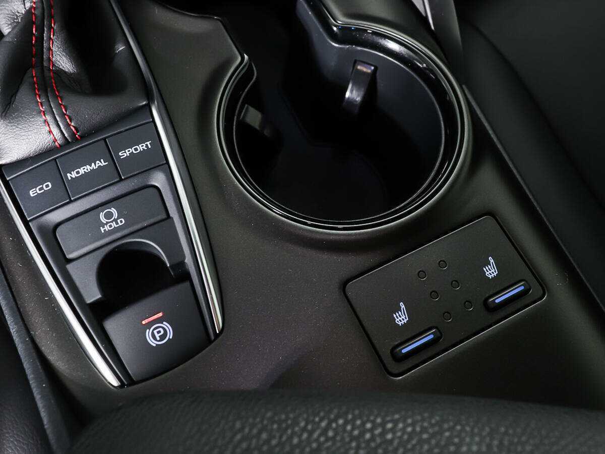 Toyota Camry, 2021 Фото №16