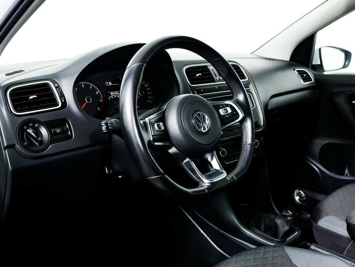 Volkswagen Polo, 2019 Фото №13