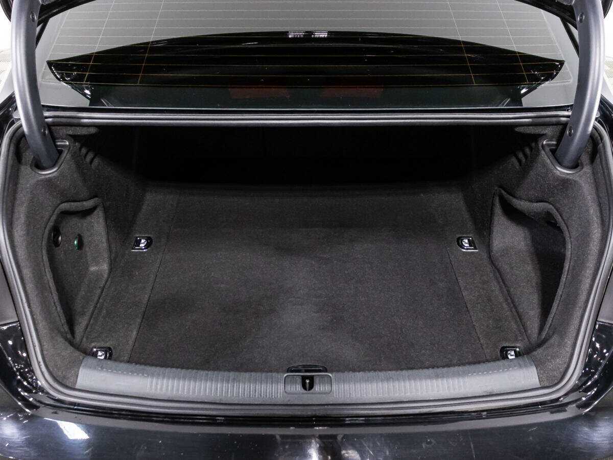 Audi A4, 2017 Фото №15