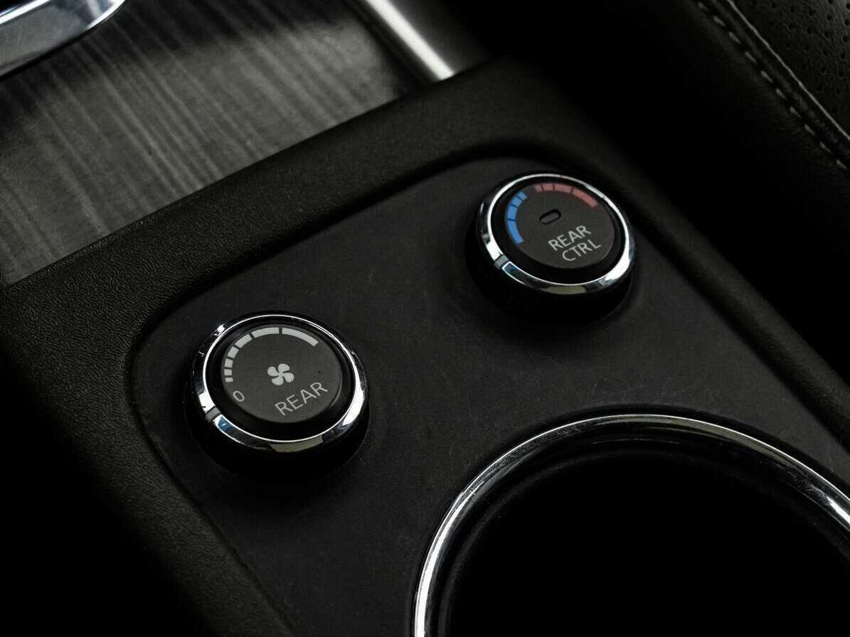 Nissan Pathfinder, 2010 Фото №12