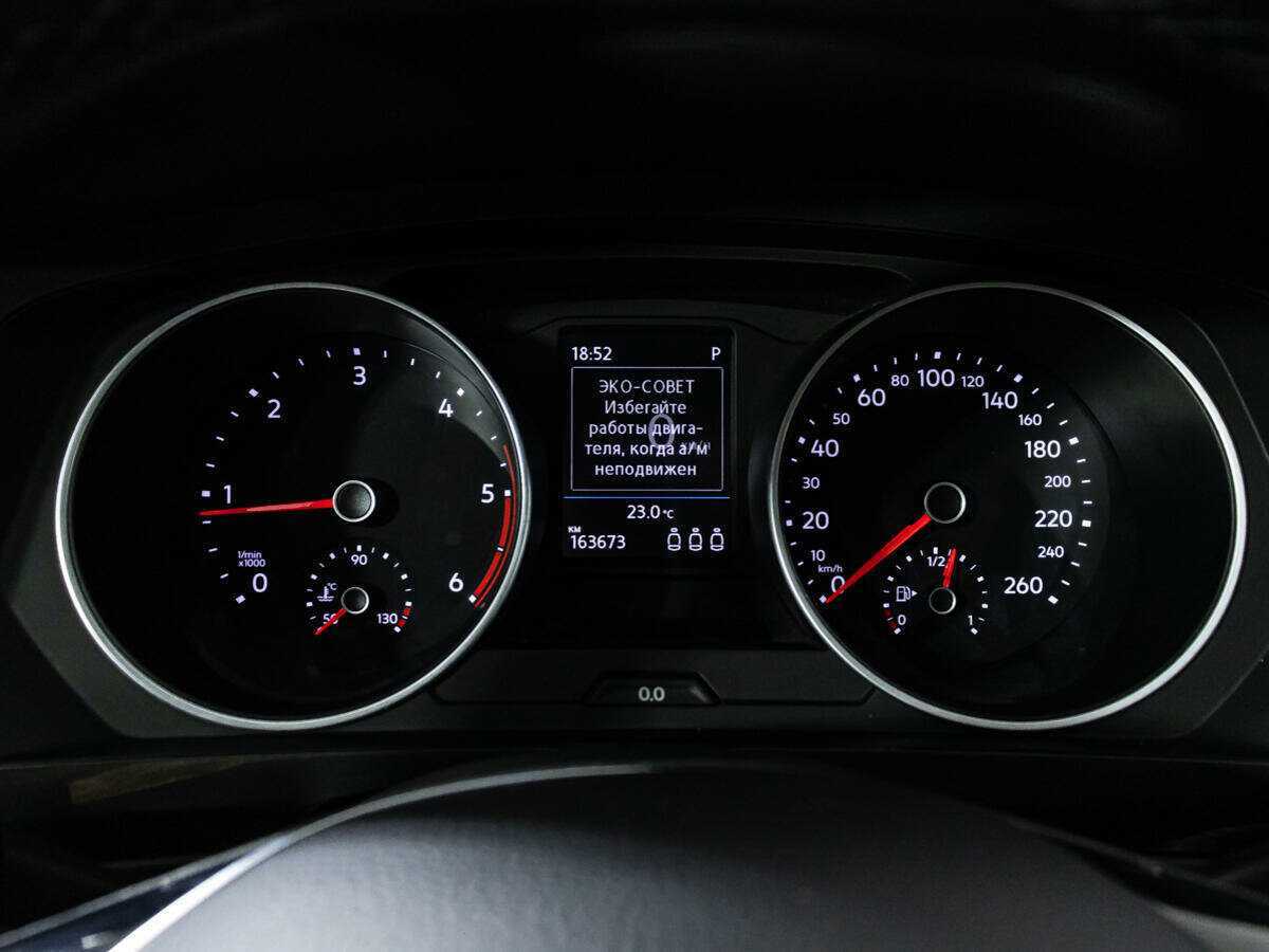 Volkswagen Tiguan, 2018 Фото №12