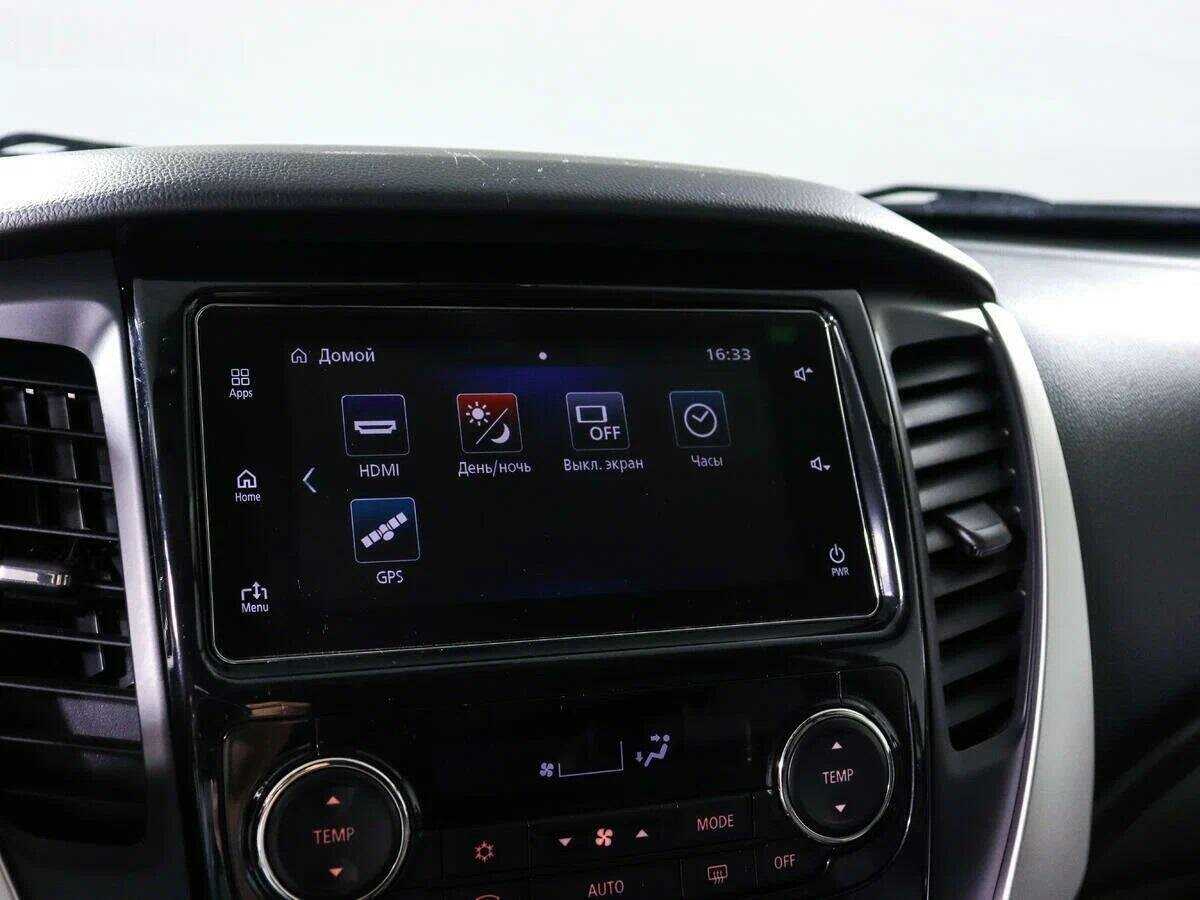 Mitsubishi Pajero Sport, 2017 Фото №13