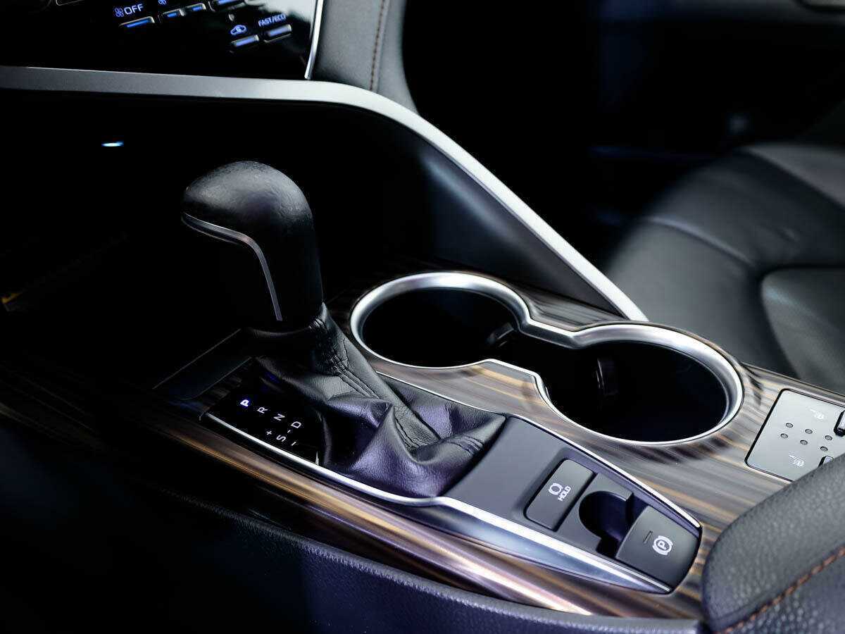 Toyota Camry, 2020 Фото №14