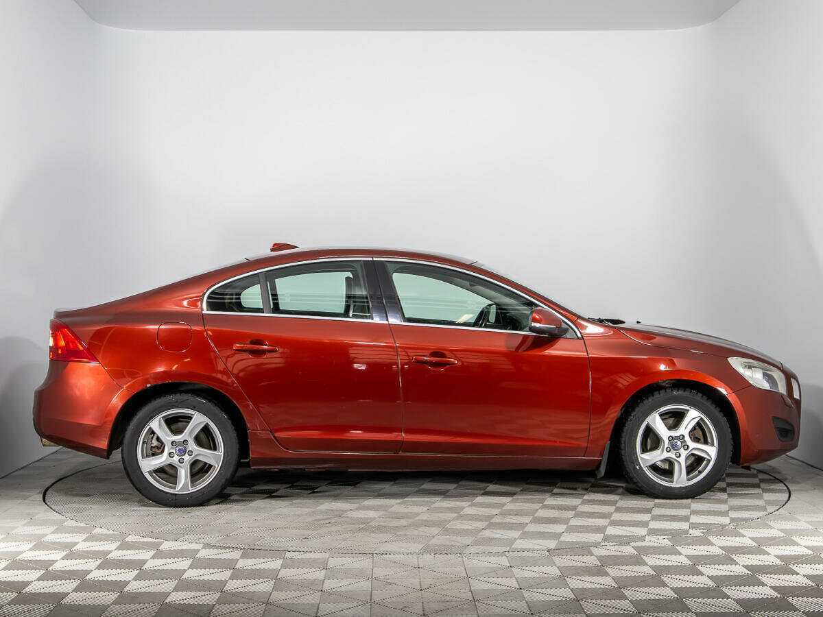 Volvo S60, 2011 - 132 300 км. | Фото №3