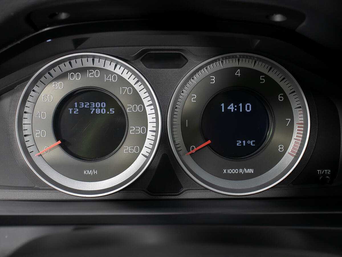 Volvo S60, 2011 Фото №11