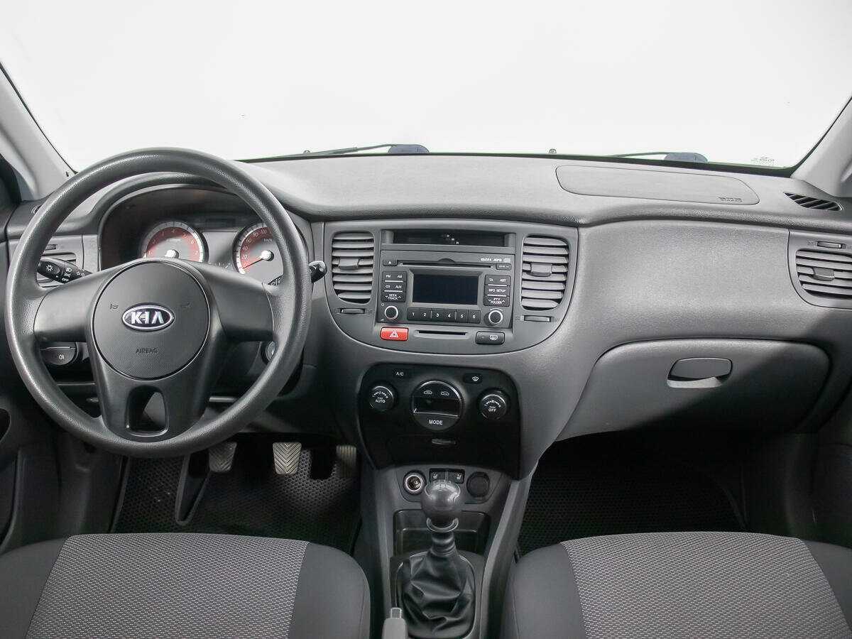 Kia Rio, 2011 Фото №13