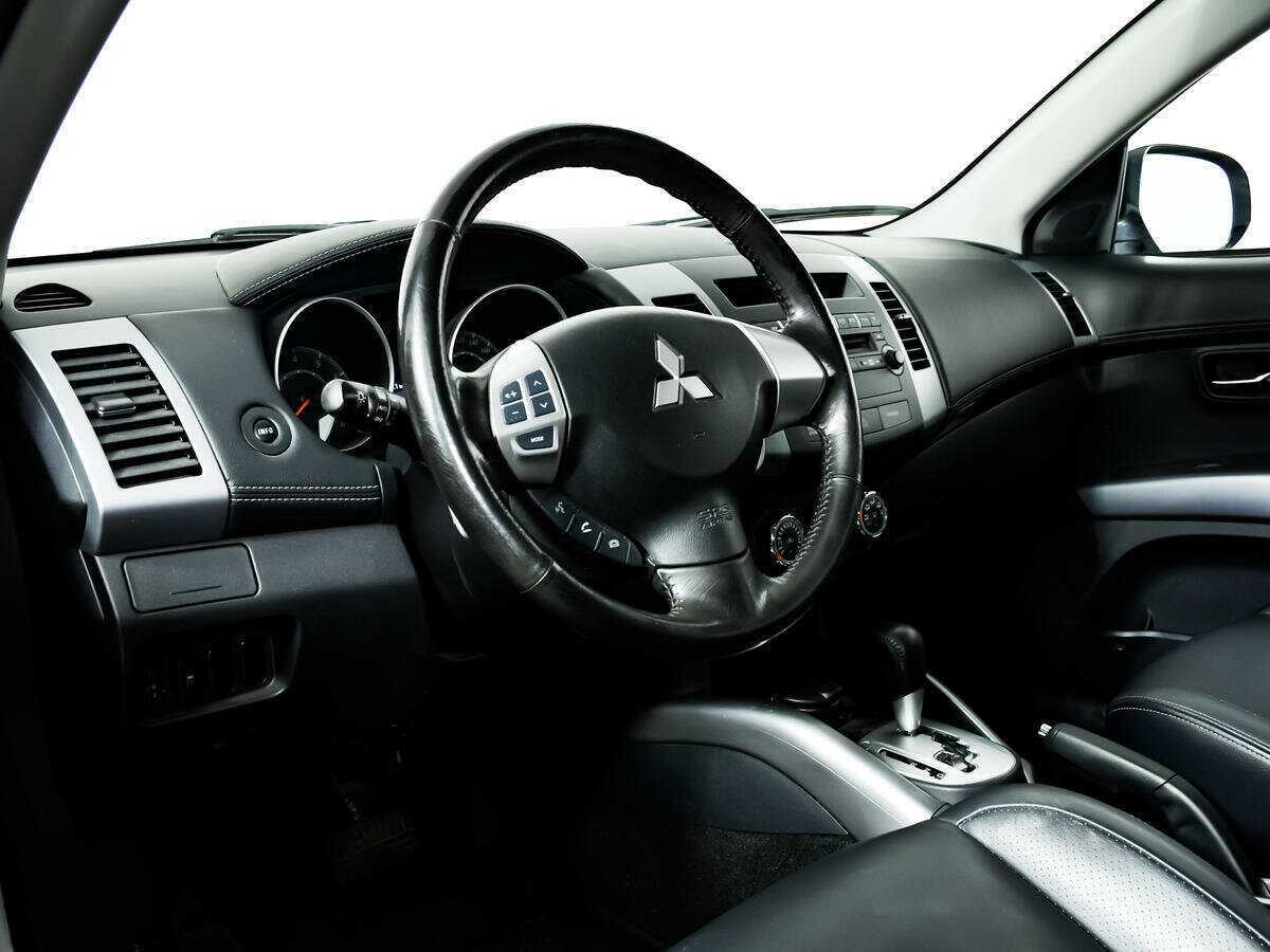 Mitsubishi Outlander, 2011 Фото №13