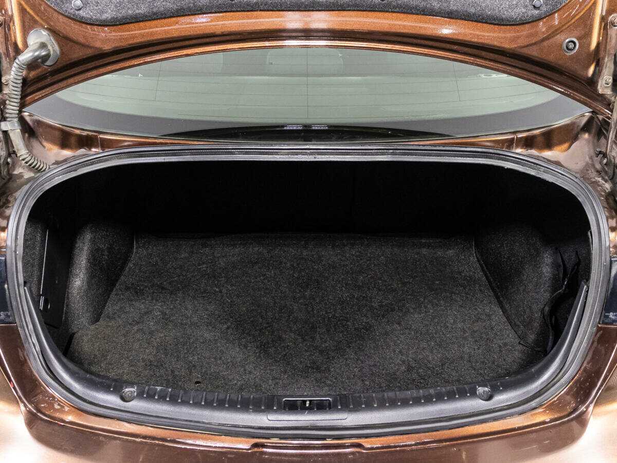 Mazda 3, 2011 Фото №15