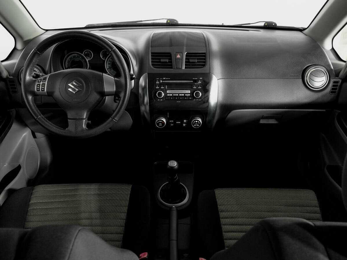 Suzuki SX4, 2011 Фото №12