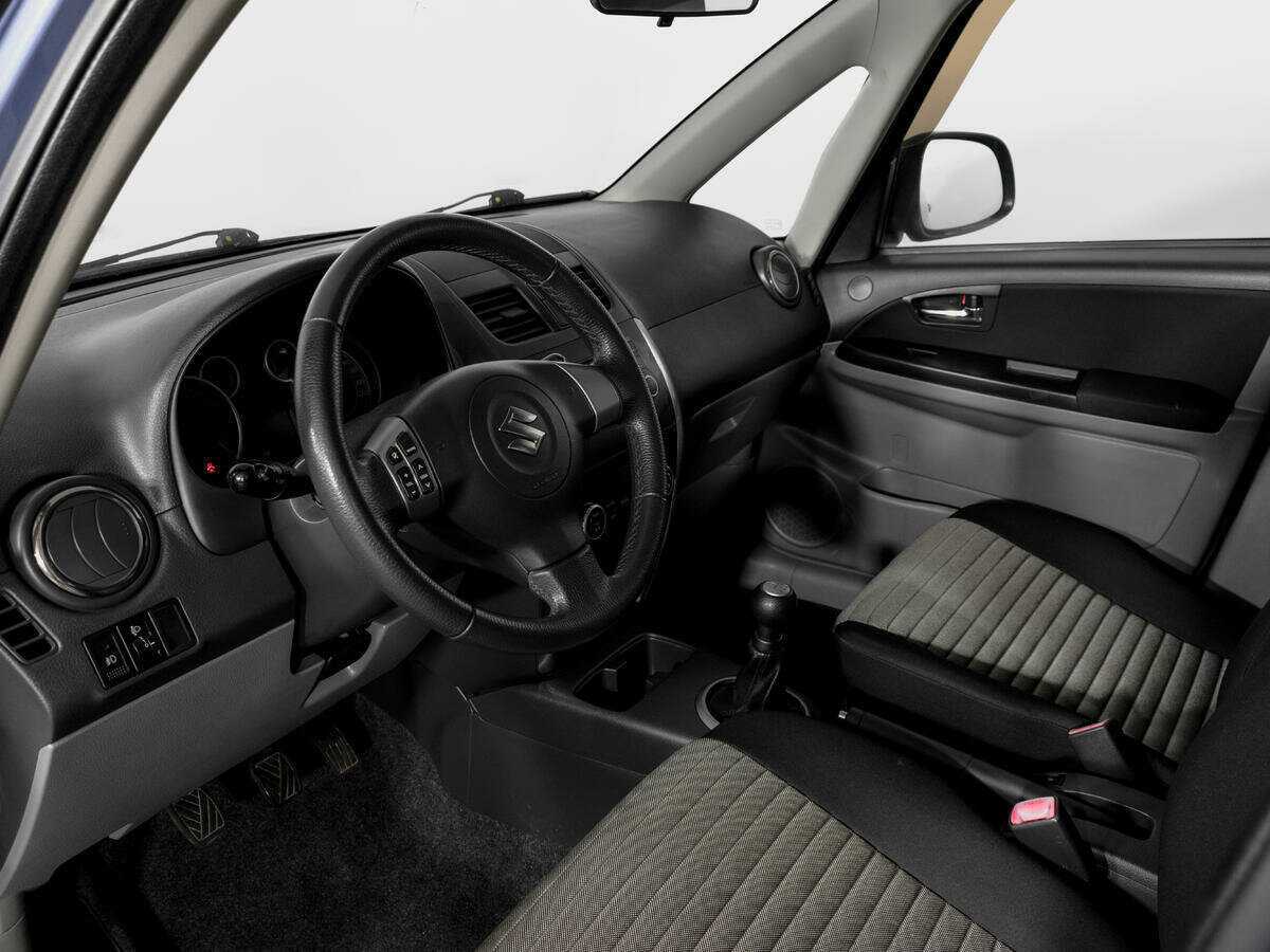 Suzuki SX4, 2011 Фото №15