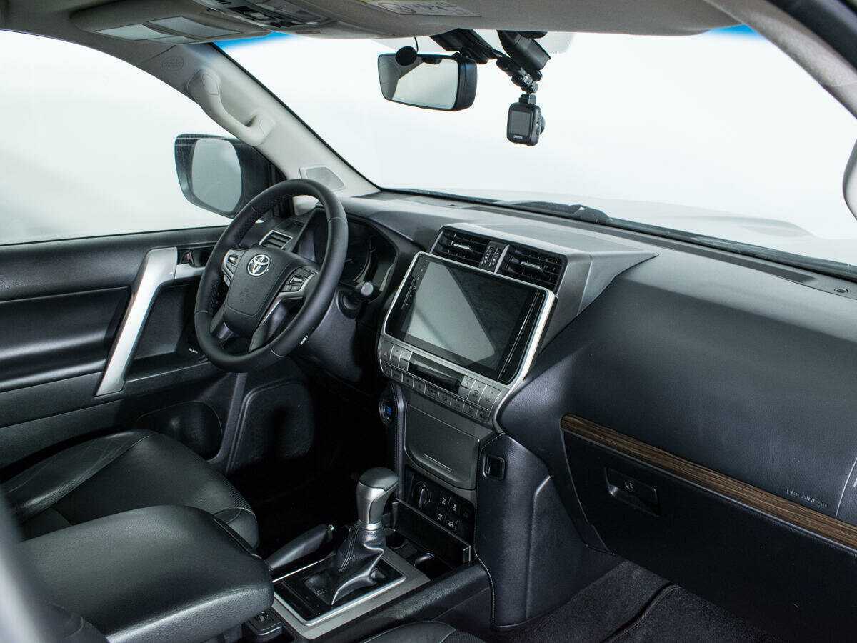 Toyota Land Cruiser Prado, 2019 Фото №9