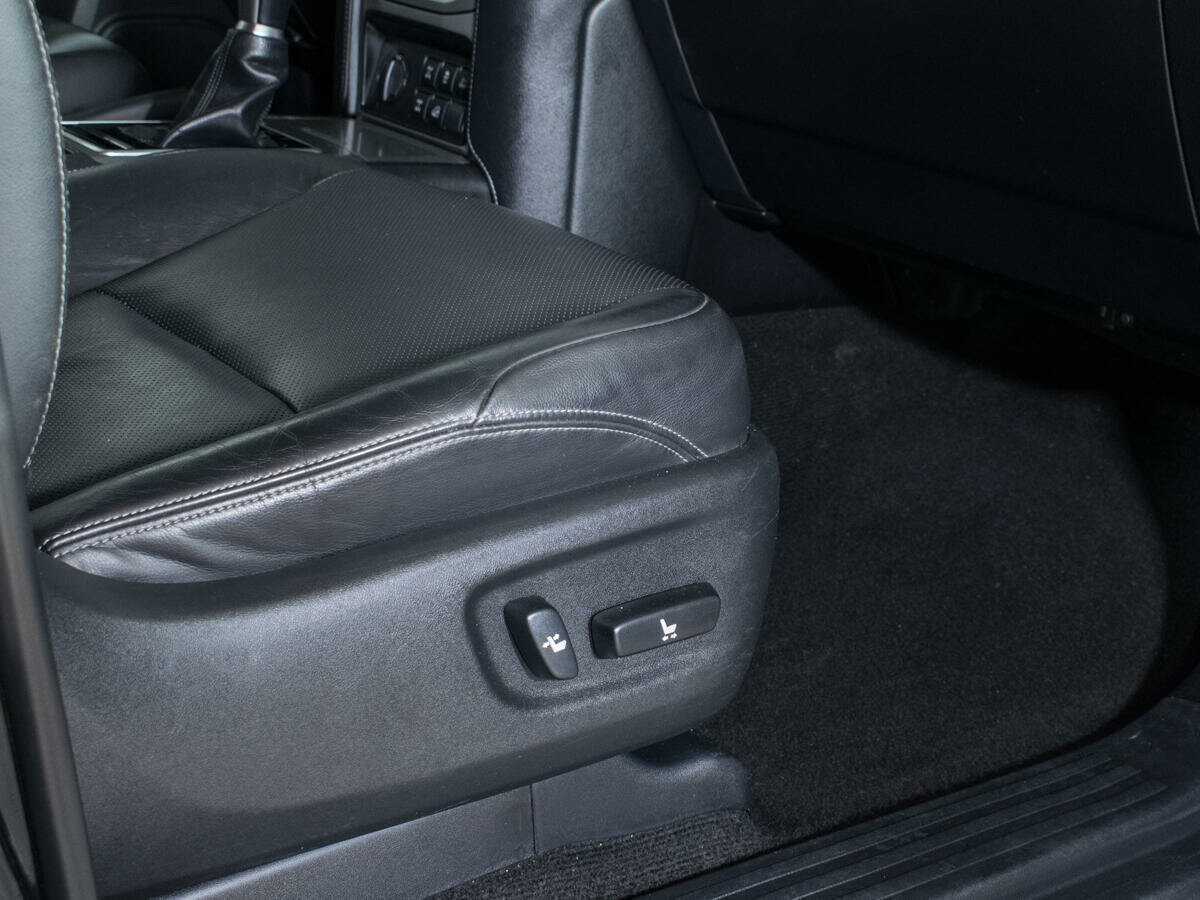 Toyota Land Cruiser Prado, 2019 Фото №14