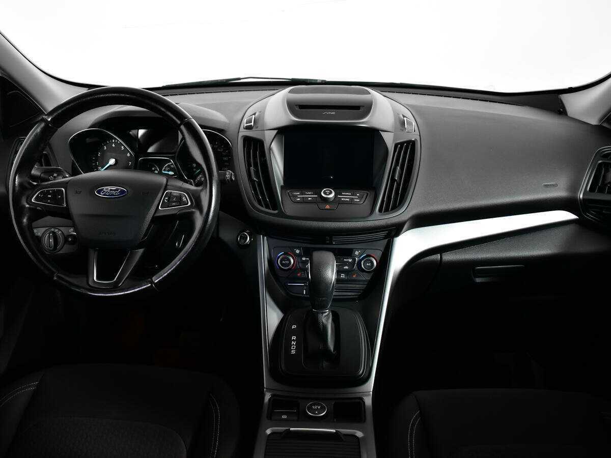 Ford Kuga, 2018 Фото №12