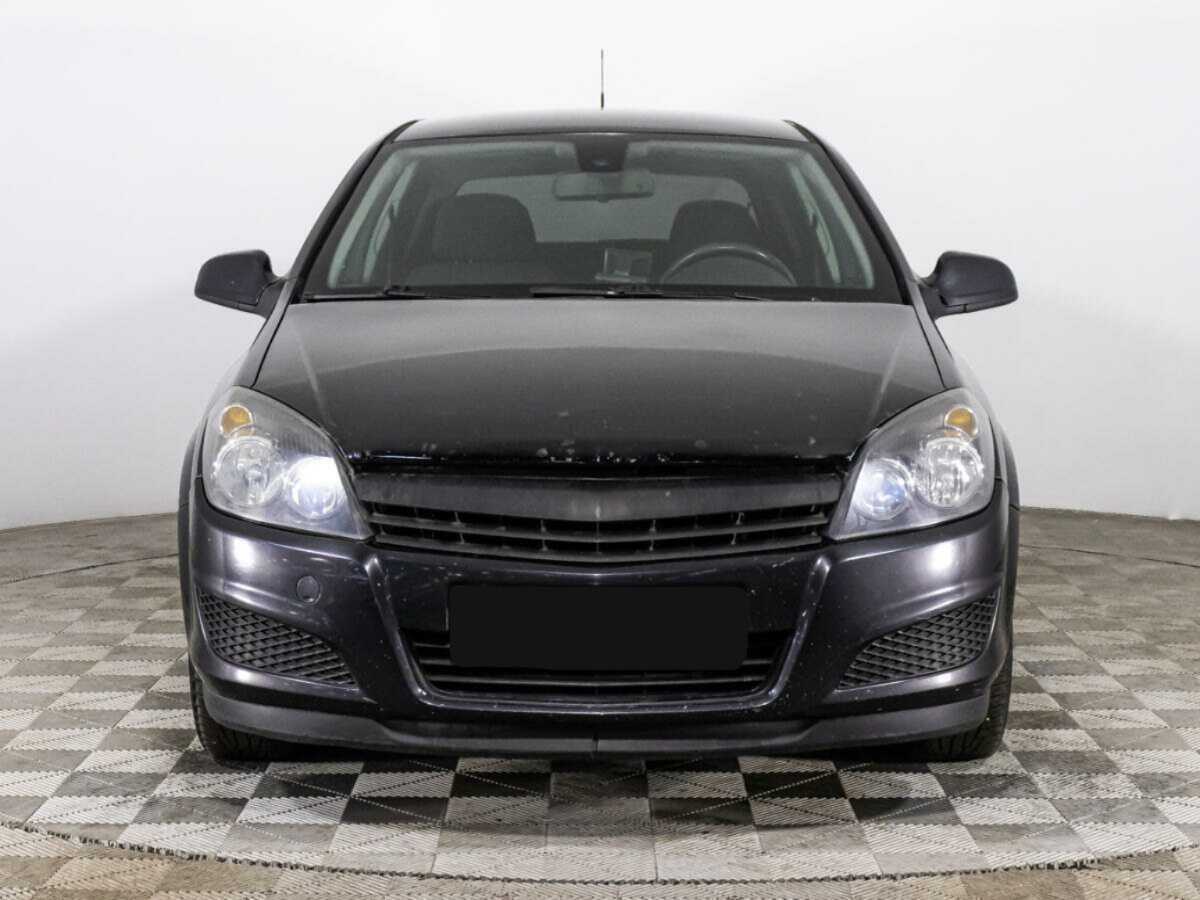 Opel Astra, 2010 - 206 022 км. | Фото №2