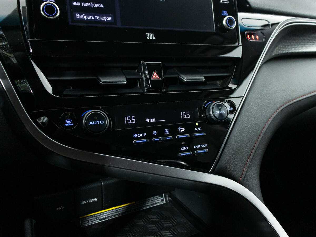 Toyota Camry, 2021 Фото №17