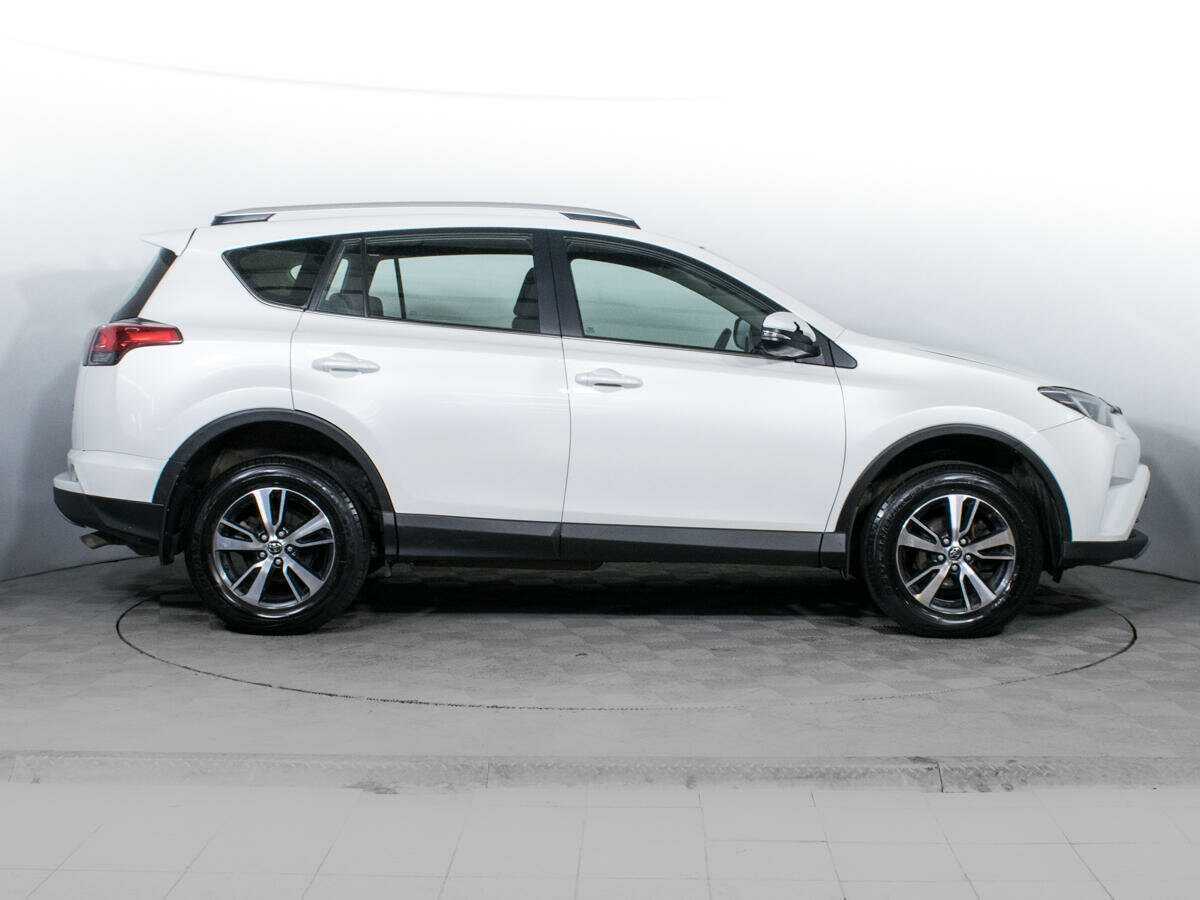 Toyota RAV4, 2019 - 105 197 км. | Фото №4