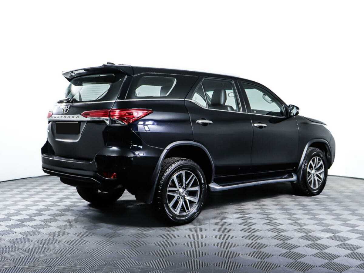 Toyota Fortuner, 2018 - 146 923 км. | Фото №3