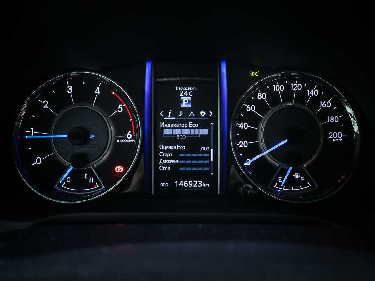 Toyota Fortuner, 2018 Фото №12