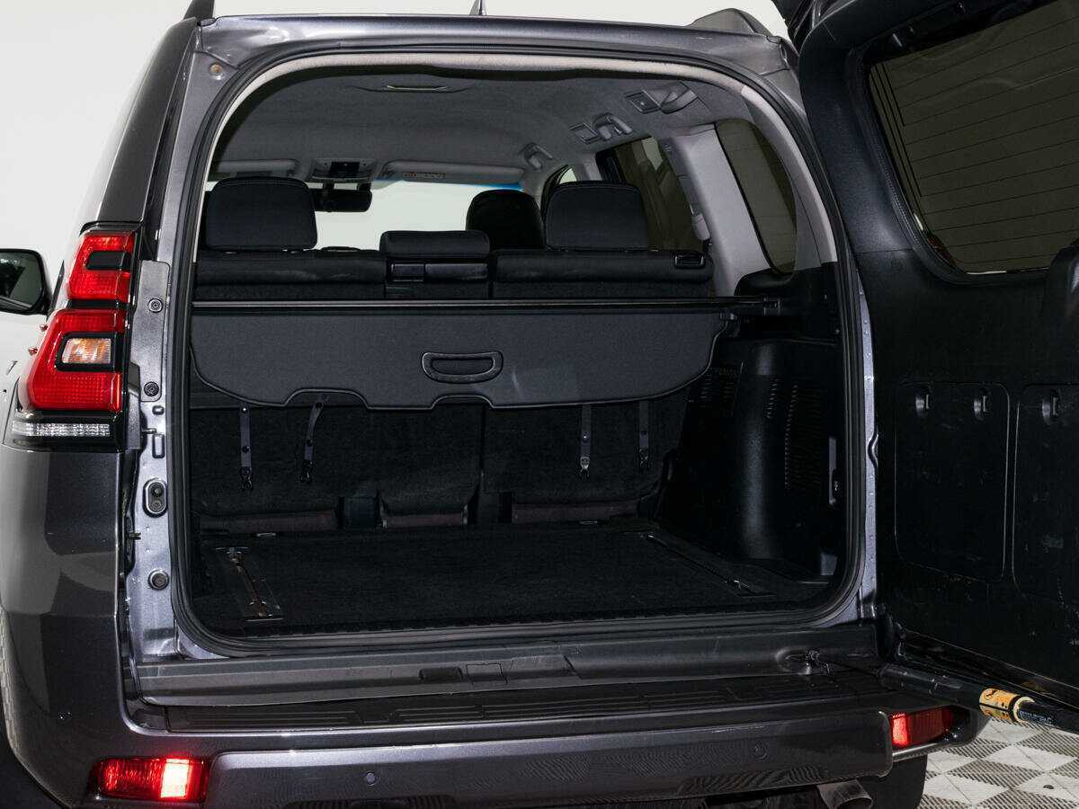 Toyota Land Cruiser Prado, 2018 Фото №9