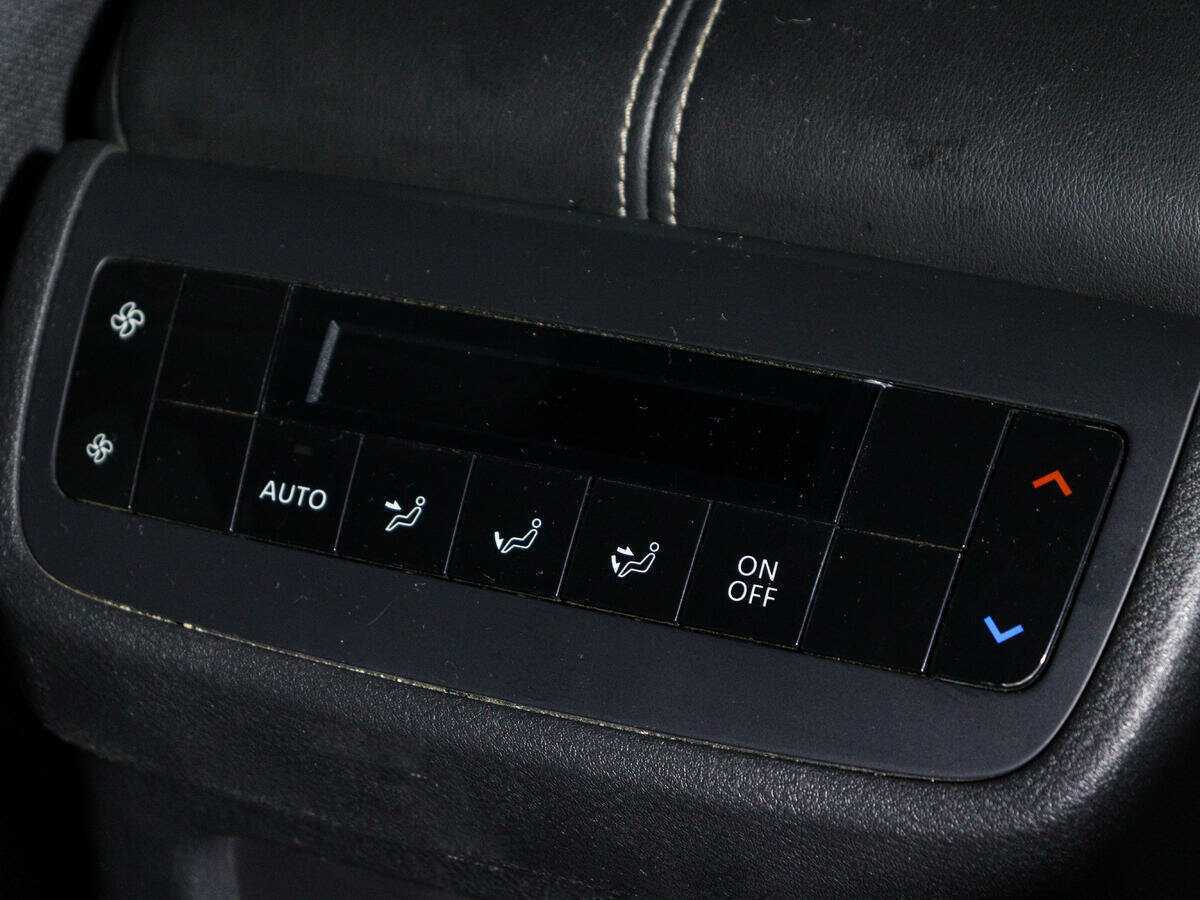 Nissan Pathfinder, 2022 Фото №18