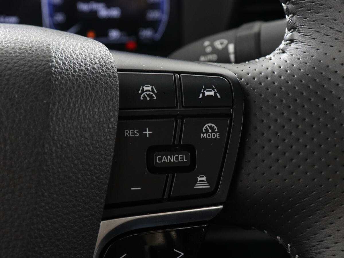 Toyota Camry, 2024 Фото №16