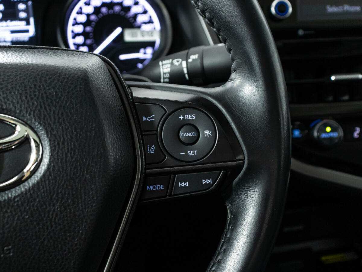 Toyota Camry, 2022 Фото №17