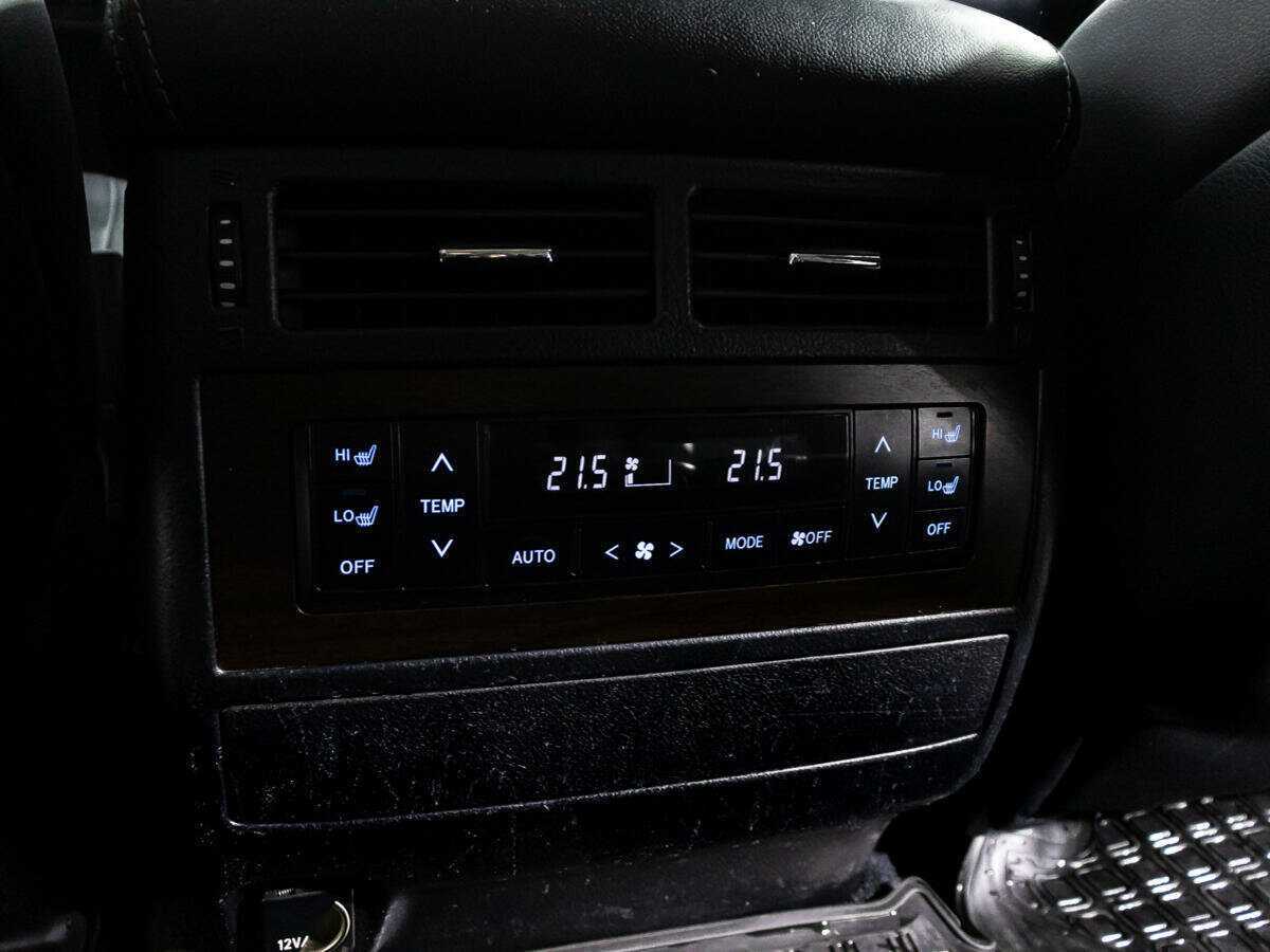 Toyota Land Cruiser, 2016 Фото №24