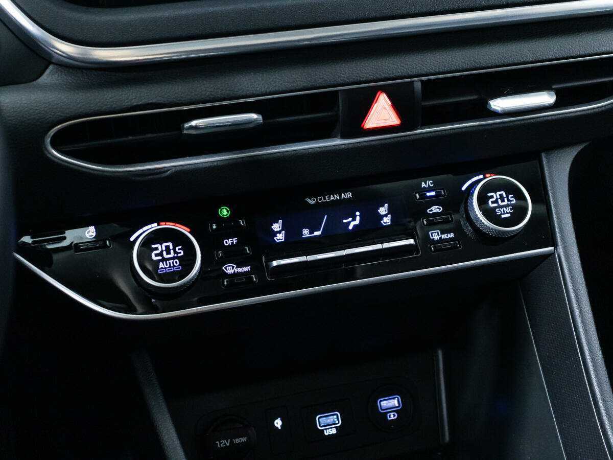 Hyundai Sonata, 2019 Фото №17