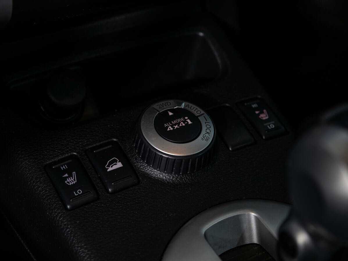 Nissan X-Trail, 2011 Фото №15