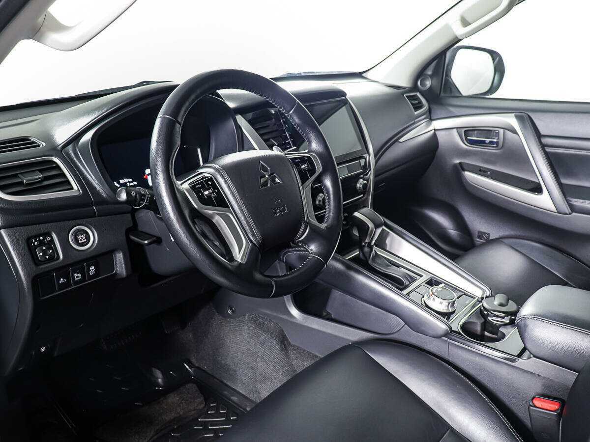 Mitsubishi Pajero Sport, 2020 Фото №14