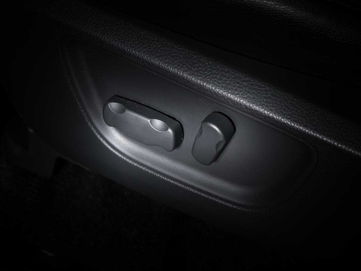 Mitsubishi Pajero Sport, 2020 Фото №17