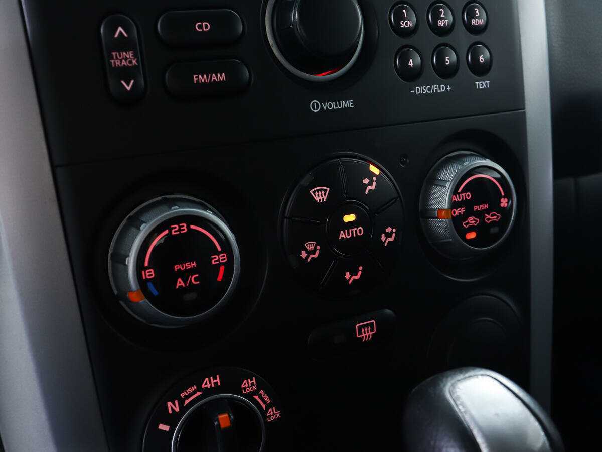 Suzuki Grand Vitara, 2006 Фото №17